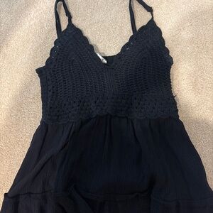 Black summer tank top size small